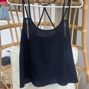 Used - excellent condition. Sis sis tank!! 🤍